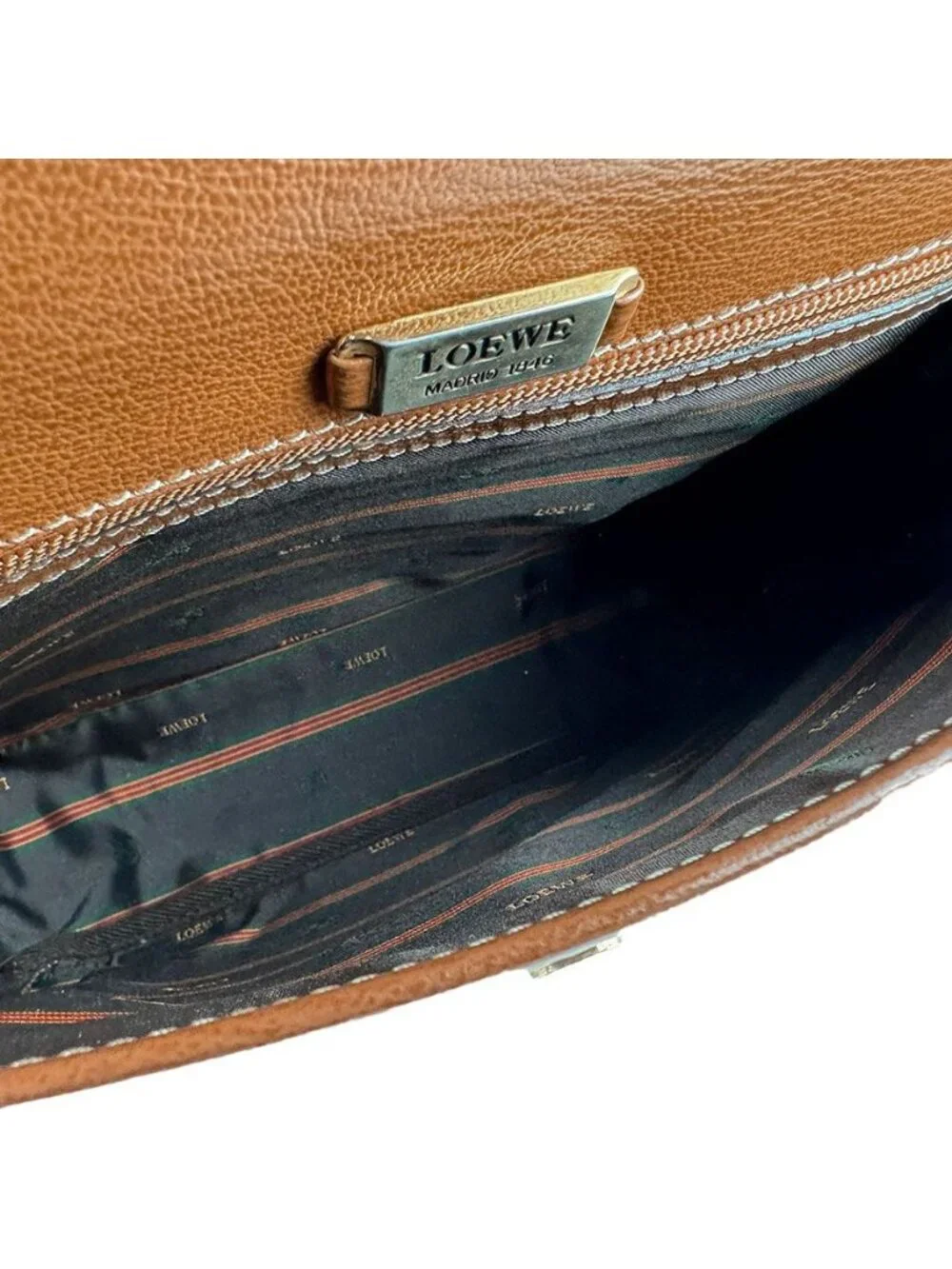 Loewe Shoulder Bag Brown - Picture 5 of 10